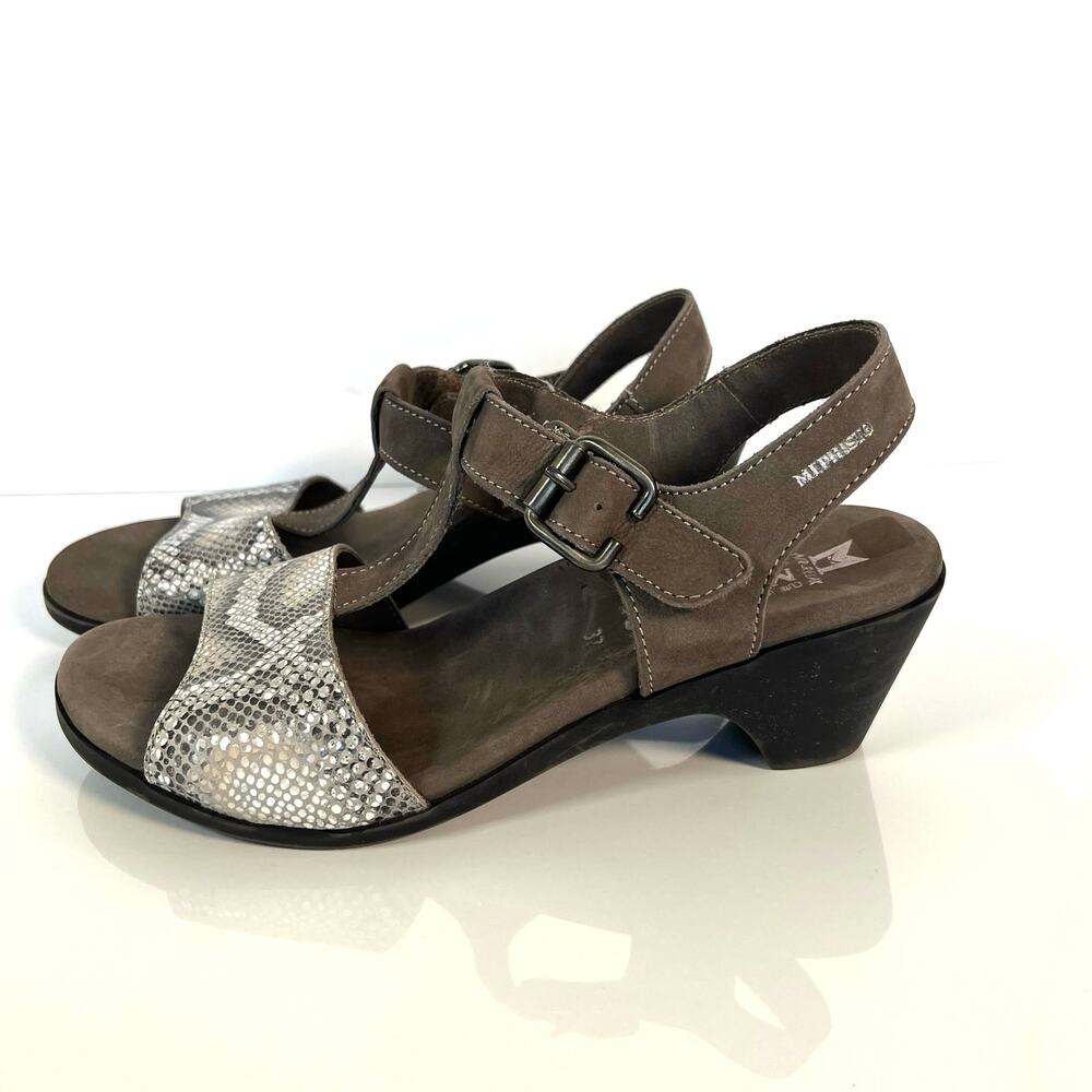 Mephisto women’s leather snake skin print adjustable straps sandals shoes. - Picture 1 of 6
